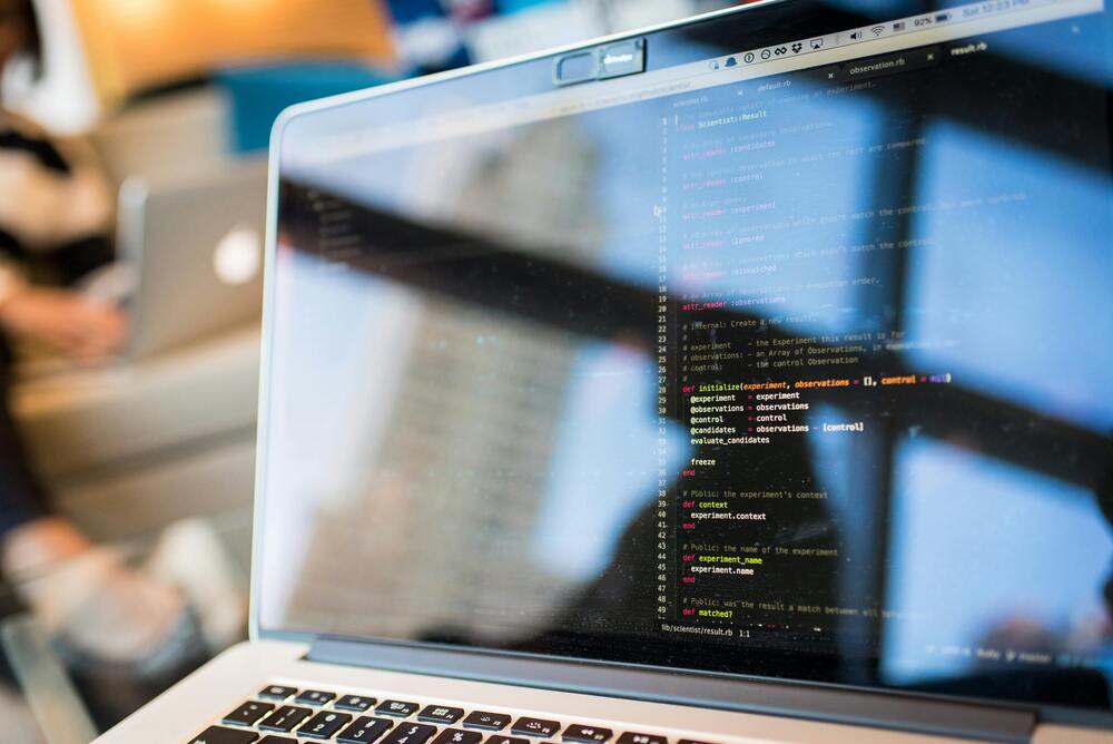 siguran telefon i bezbedan online život