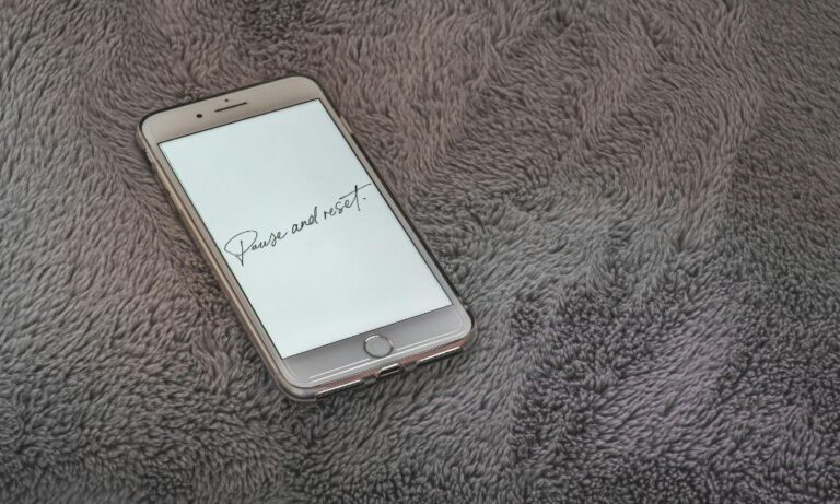 Hard Reset iPhone