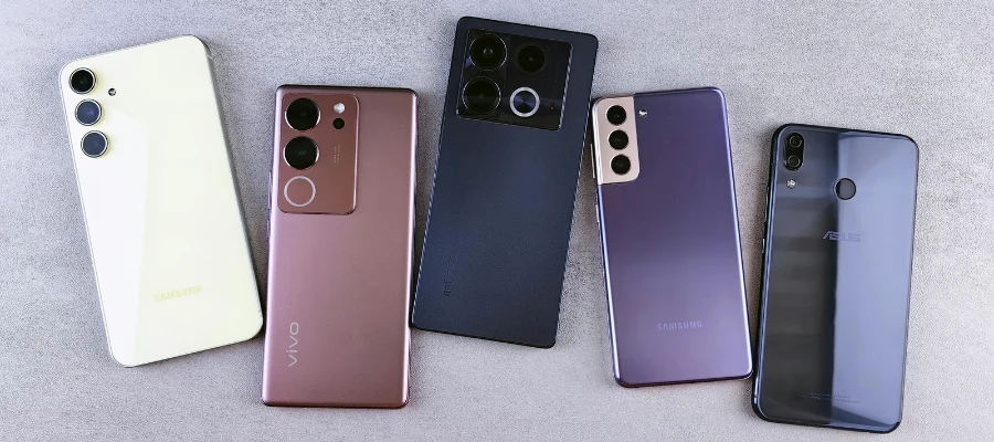 Različiti modeli mobilnih telefona - Brz i siguran otkup polovnih telefona u Beogradu i Novom Sadu.