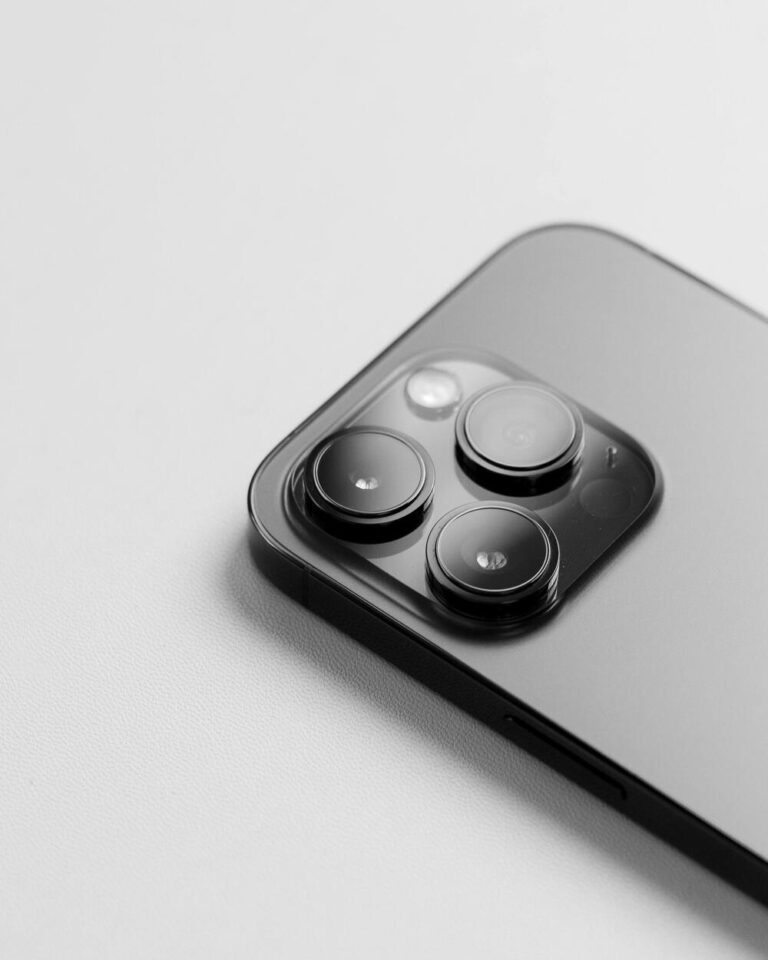 iPhone modeli u 2026 – Kompletan vodič kroz generacije i serije